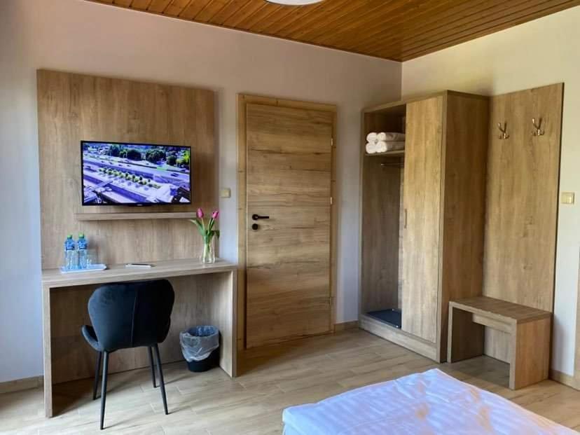 Osrodek Agroturystyczny Zacisze Villa Giewartów Dış mekan fotoğraf