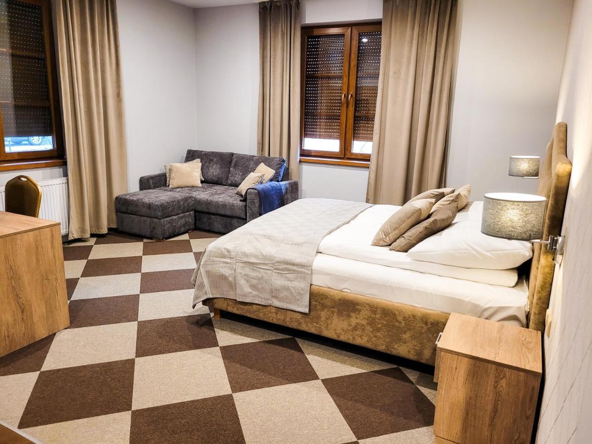 Osrodek Agroturystyczny Zacisze Villa Giewartów Dış mekan fotoğraf
